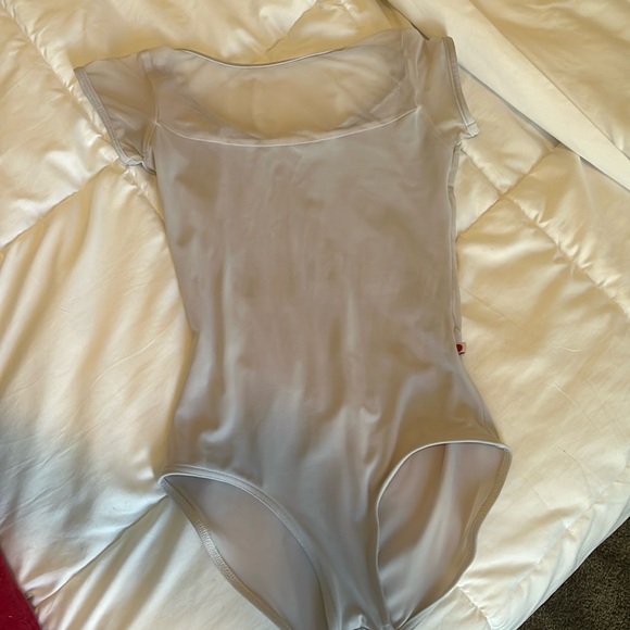 Yumiko grey/white Meagan XS - Picture 1 of 6